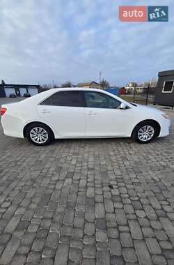 Седан Toyota Camry 2013 в Білій Церкві