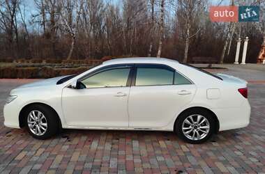 Седан Toyota Camry 2013 в Миргороді