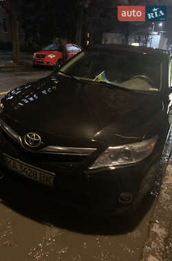 Седан Toyota Camry 2009 в Києві