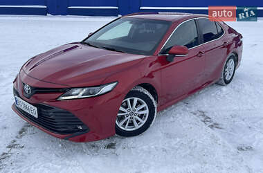 Седан Toyota Camry 2018 в Тернополі