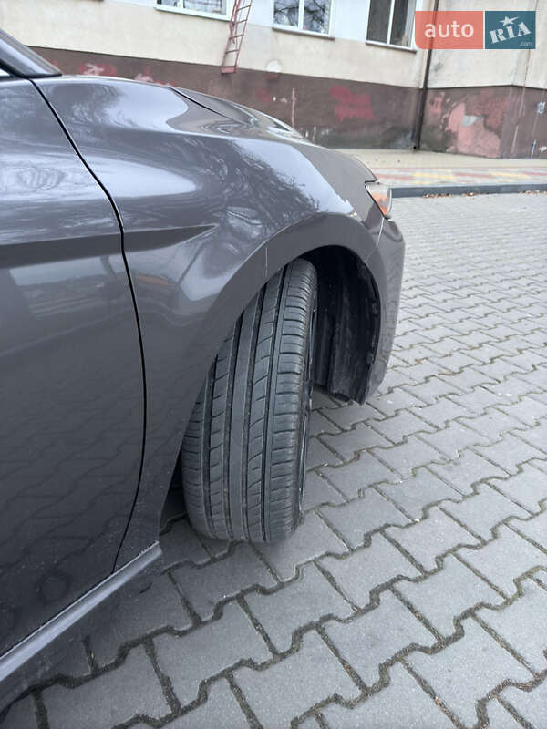 Седан Toyota Camry 2018 в Звягеле фото 10 Седан Toyota Camry 2018 в Звягеле