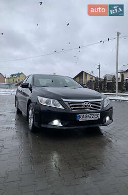 Седан Toyota Camry 2011 в Хмельницькому