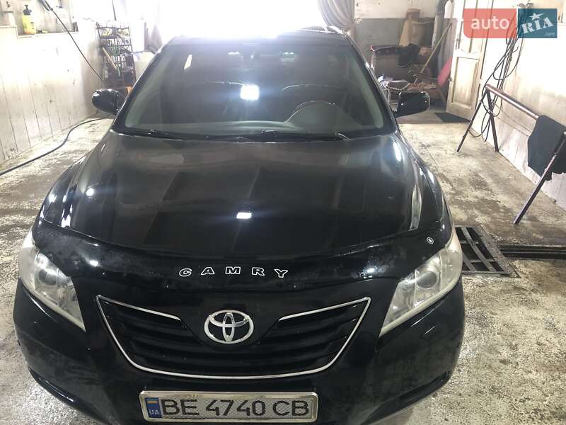 Седан Toyota Camry 2008 в Вознесенске