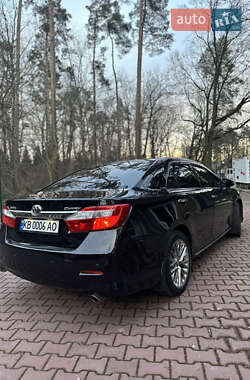 Седан Toyota Camry 2012 в Хмельнике