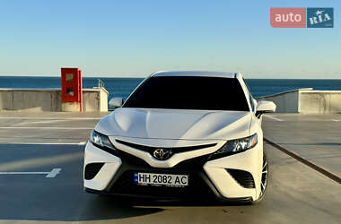 Седан Toyota Camry 2020 в Одесі