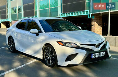 Седан Toyota Camry 2020 в Одесі