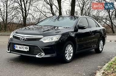 Седан Toyota Camry 2015 в Києві