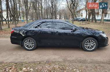 Седан Toyota Camry 2017 в Вишгороді