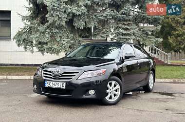 Седан Toyota Camry 2011 в Києві