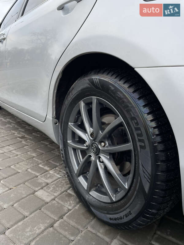 Седан Toyota Camry 2008 в Кропивницком