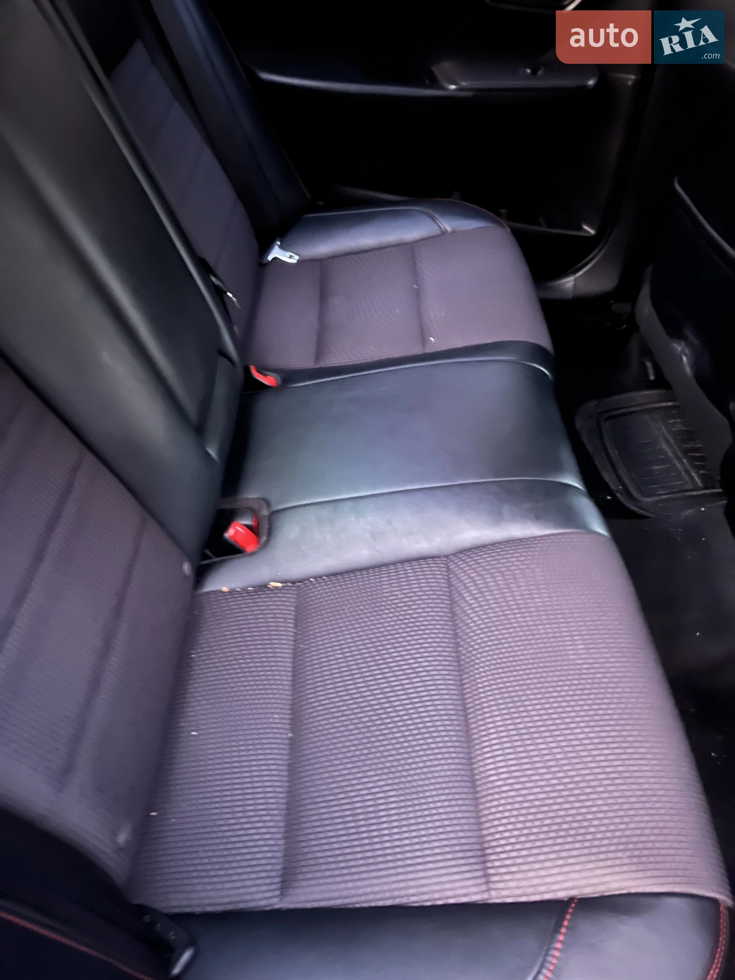 2015 Toyota Camry - мініатюра 3
