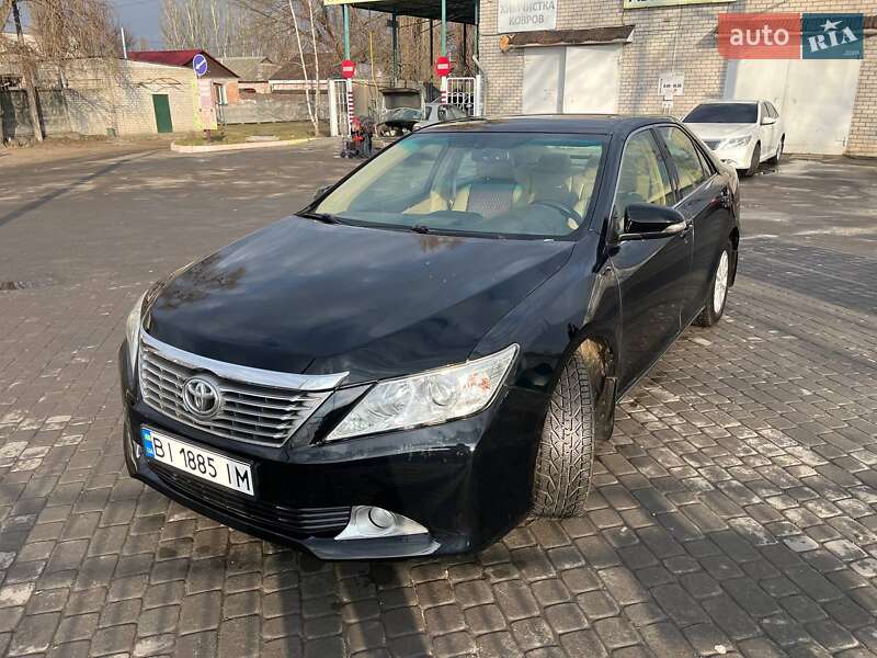 Седан Toyota Camry 2013 в Кременчуге фото 2 Седан Toyota Camry 2013 в Кременчуге