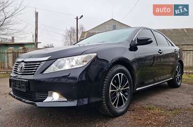 Седан Toyota Camry 2012 в Черкасах