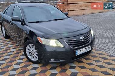 Седан Toyota Camry 2007 в Броварах