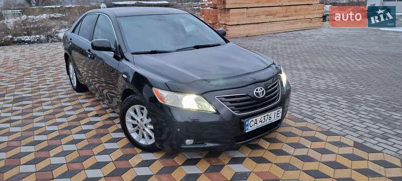 Седан Toyota Camry 2007 в Броварах