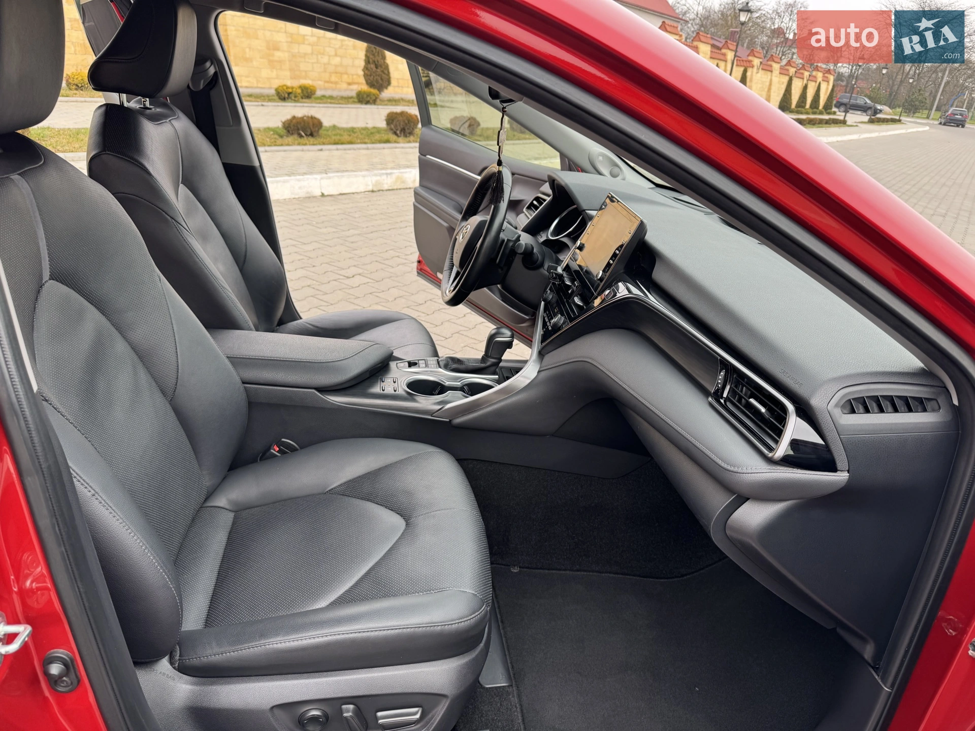 2022 Toyota Camry - мініатюра 39