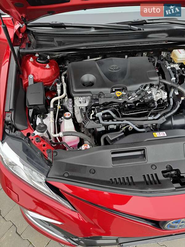 Седан Toyota Camry 2022 в Измаиле