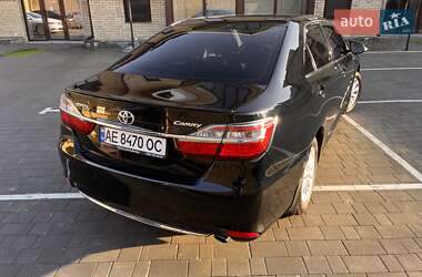 Седан Toyota Camry 2015 в 