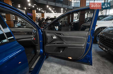Седан Toyota Camry 2019 в 