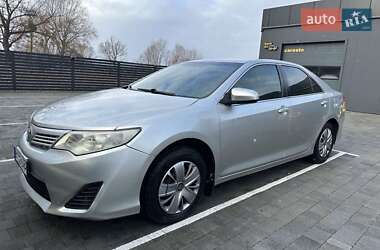 Седан Toyota Camry 2012 в 