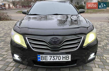 Седан Toyota Camry 2010 в Миколаєві