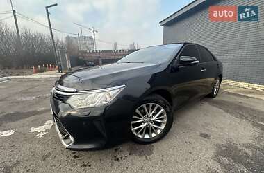 Седан Toyota Camry 2016 в Харкові