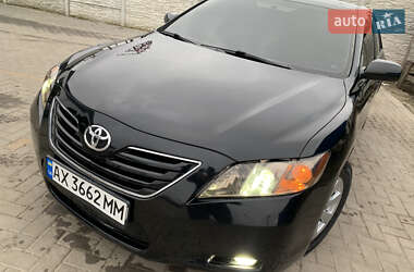 Седан Toyota Camry 2006 в Харкові