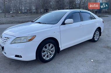 Седан Toyota Camry 2006 в Жовтих Водах