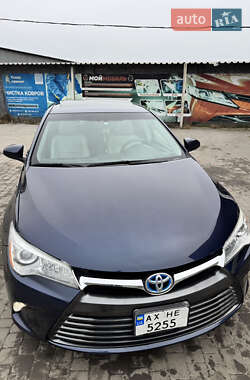Седан Toyota Camry 2016 в 