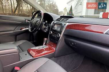 Седан Toyota Camry 2013 в Белой Церкви