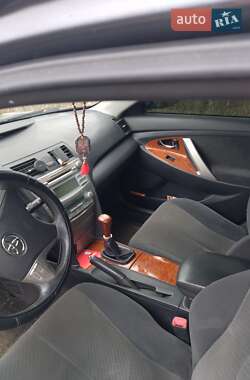 Седан Toyota Camry 2008 в Павлограді