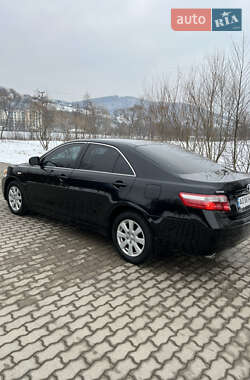 Седан Toyota Camry 2008 в Сваляві