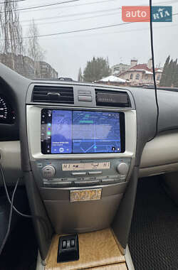 Седан Toyota Camry 2006 в 