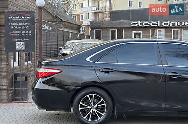 Седан Toyota Camry 2015 в Одесі