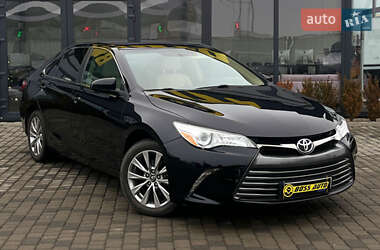 Седан Toyota Camry 2017 в 