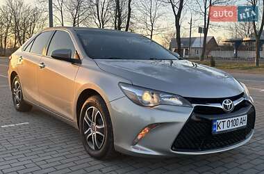 Седан Toyota Camry 2017 в Івано-Франківську