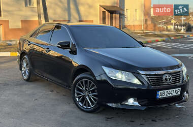 Седан Toyota Camry 2012 в Тростянці