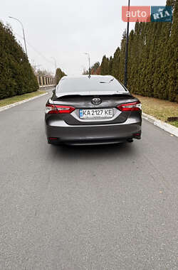 Седан Toyota Camry 2019 в 