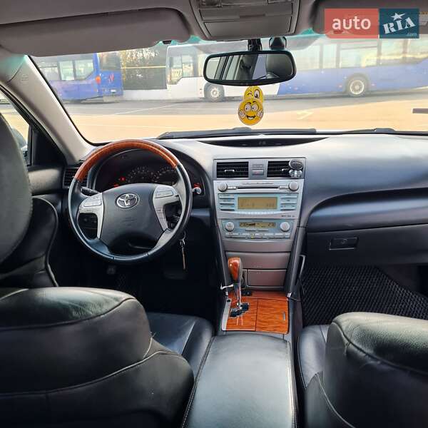 Седан Toyota Camry 2008 в Білгороді-Дністровському