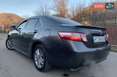 Седан Toyota Camry 2007 в Надворной