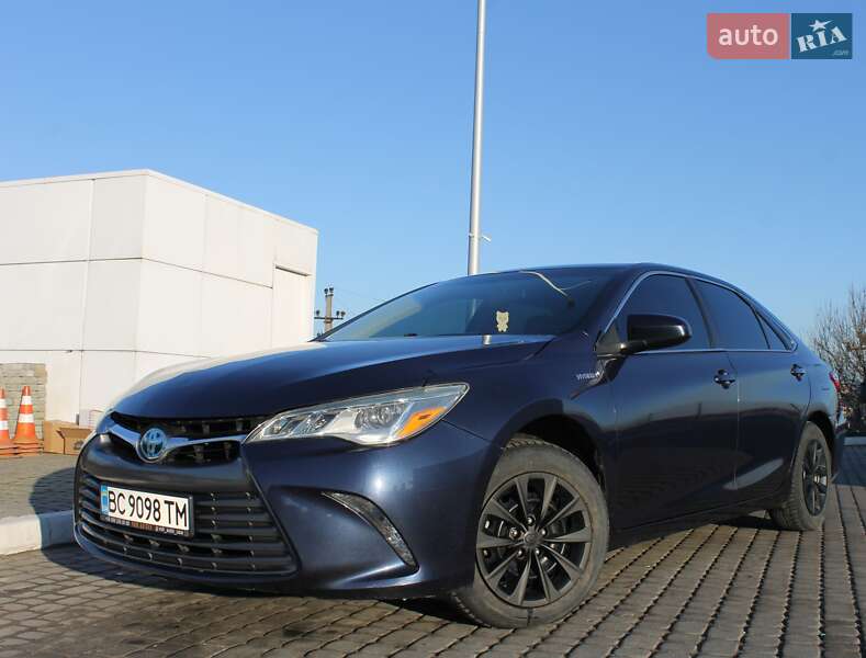 Toyota Camry 2017
