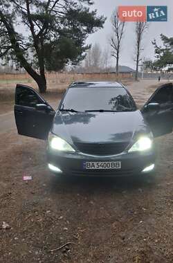 Седан Toyota Camry 2004 в Кременчуці