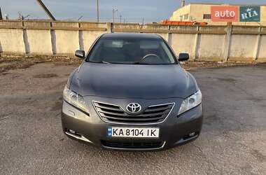 Седан Toyota Camry 2006 в Бобровиці