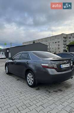 Седан Toyota Camry 2007 в Червонограді