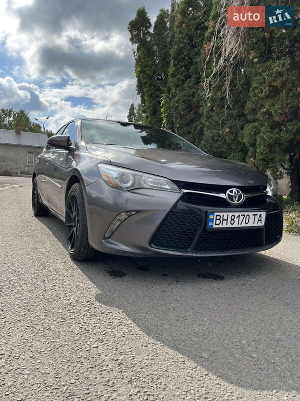 Седан Toyota Camry 2014 в Одессе