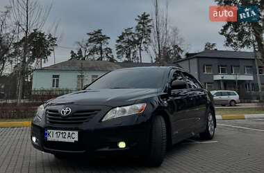 Седан Toyota Camry 2008 в Києві