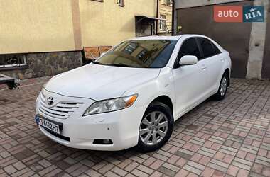 Седан Toyota Camry 2006 в Калуші