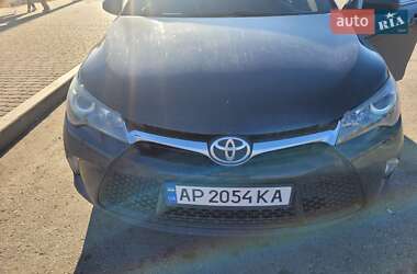 Седан Toyota Camry 2016 в Запоріжжі