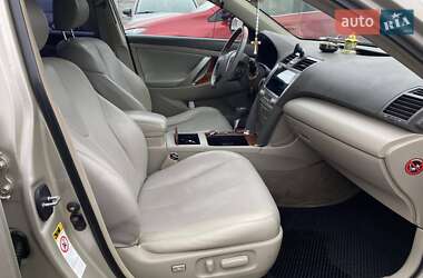 Седан Toyota Camry 2007 в Николаеве