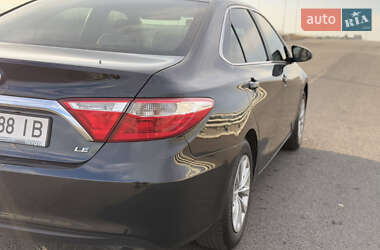 Седан Toyota Camry 2015 в 